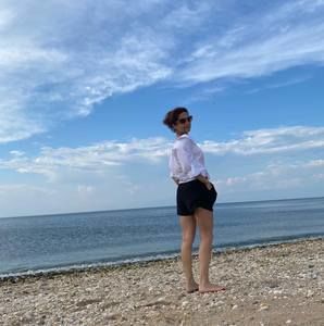 Meet your Posher, Michele